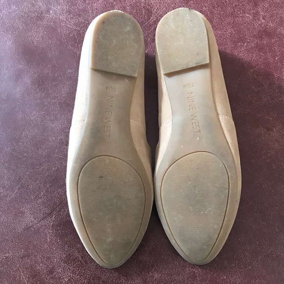 Nine West Scalloped Shiny Suede Pointed Toe Flats - Picture 6 of 8